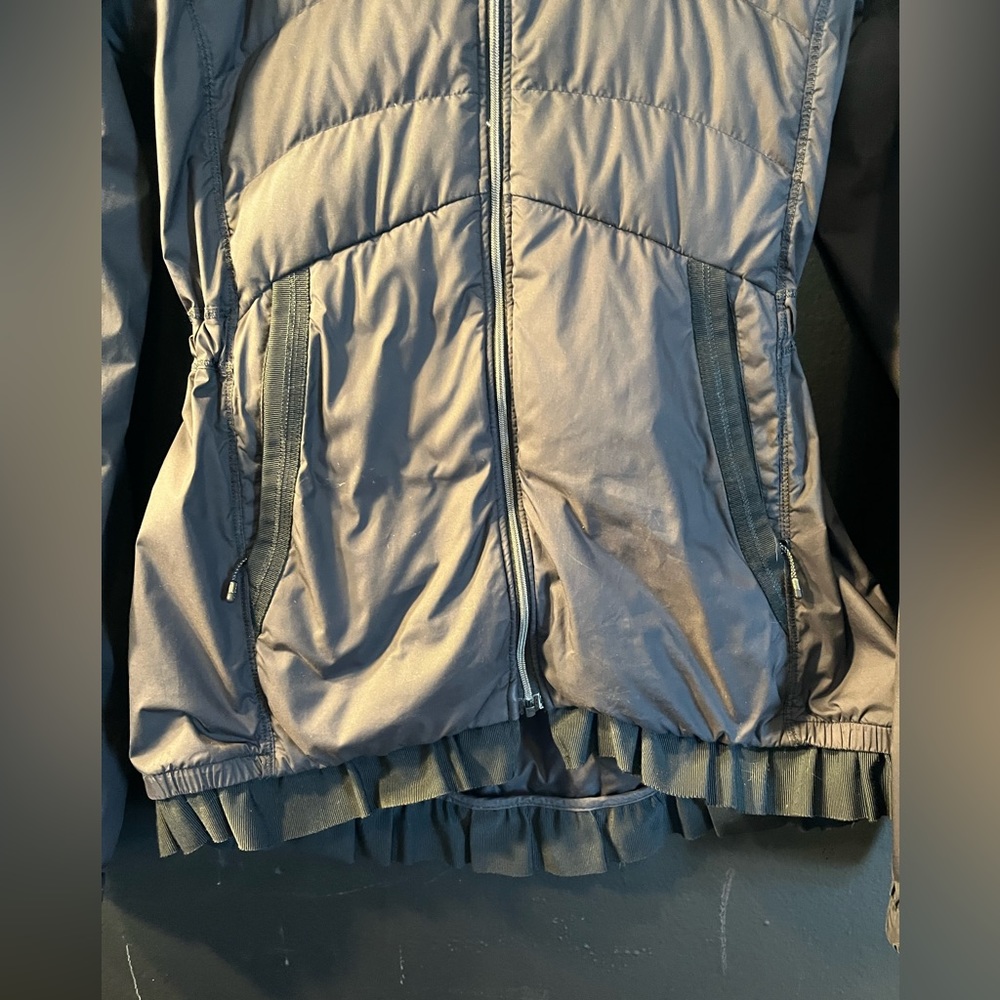 Lululemon Spring Fling Down jacket - Picture 3 of 10